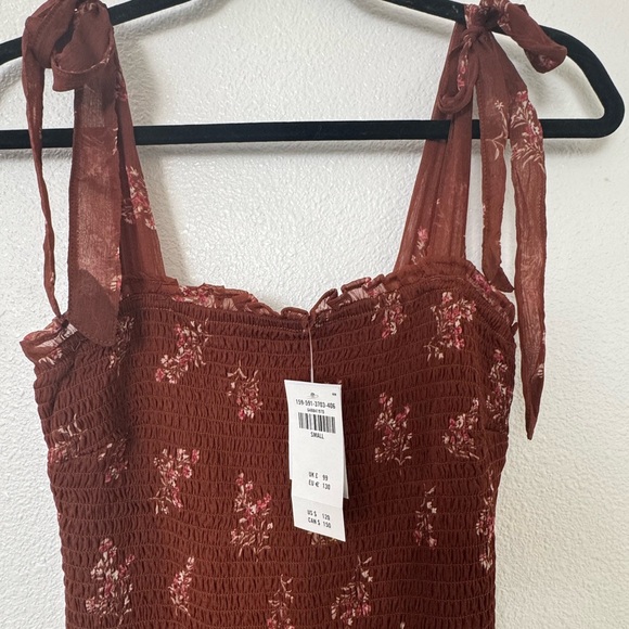 Abercrombie & Fitch Red Ruffled Midi Sundress - Picture 2 of 6